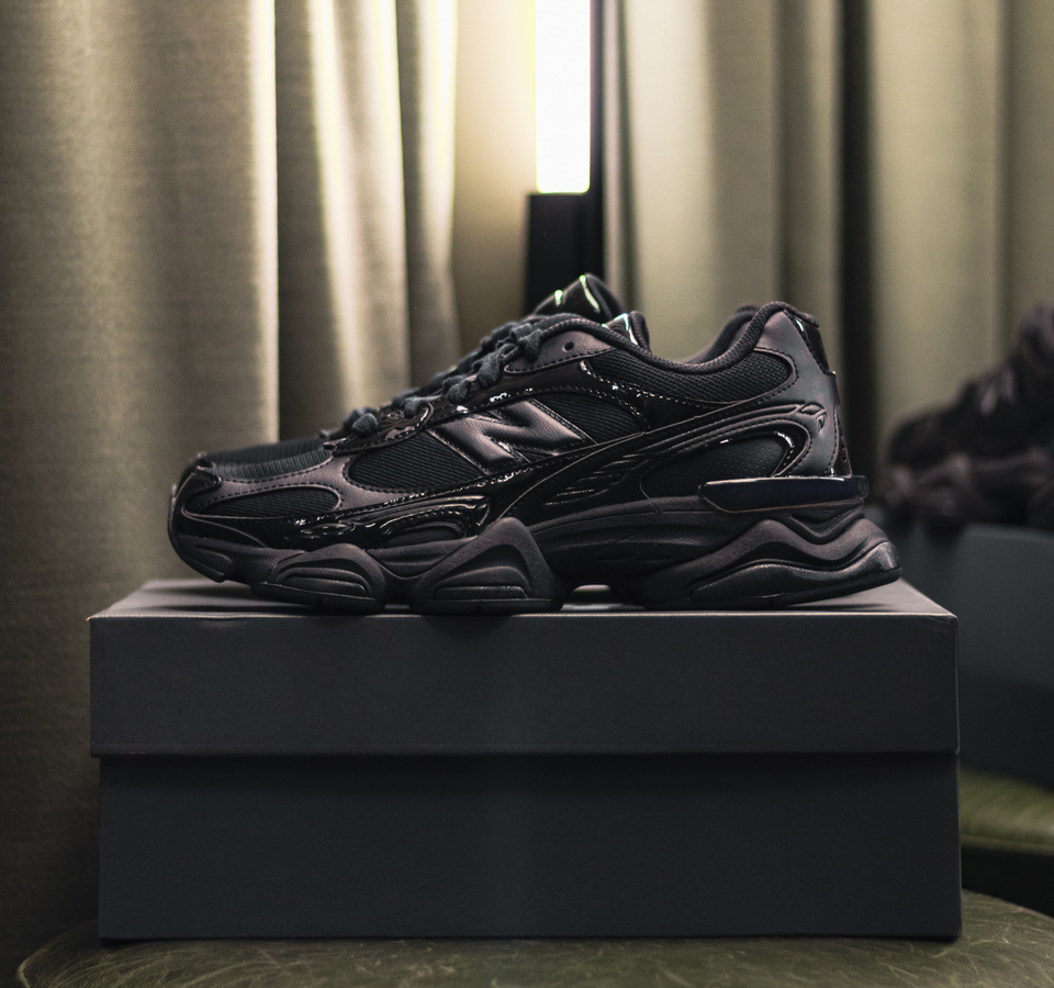 New Balance 1000 Black